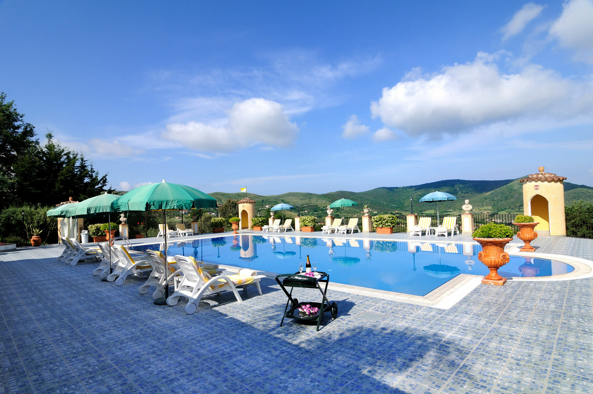 La Colombaia Hotel อากรอโปลี ภายนอก รูปภาพ
