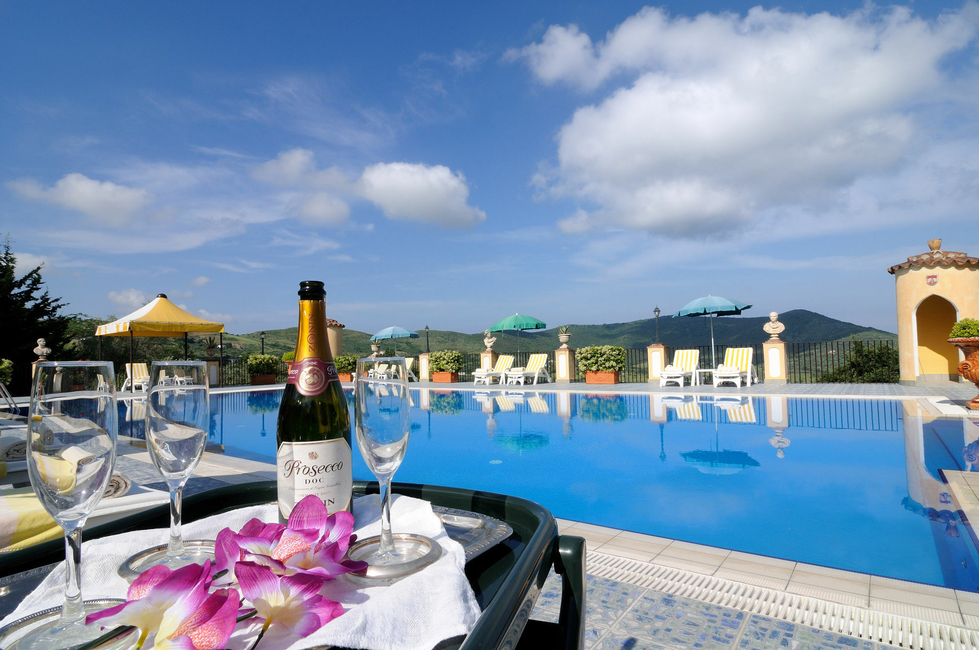 La Colombaia Hotel อากรอโปลี ภายนอก รูปภาพ